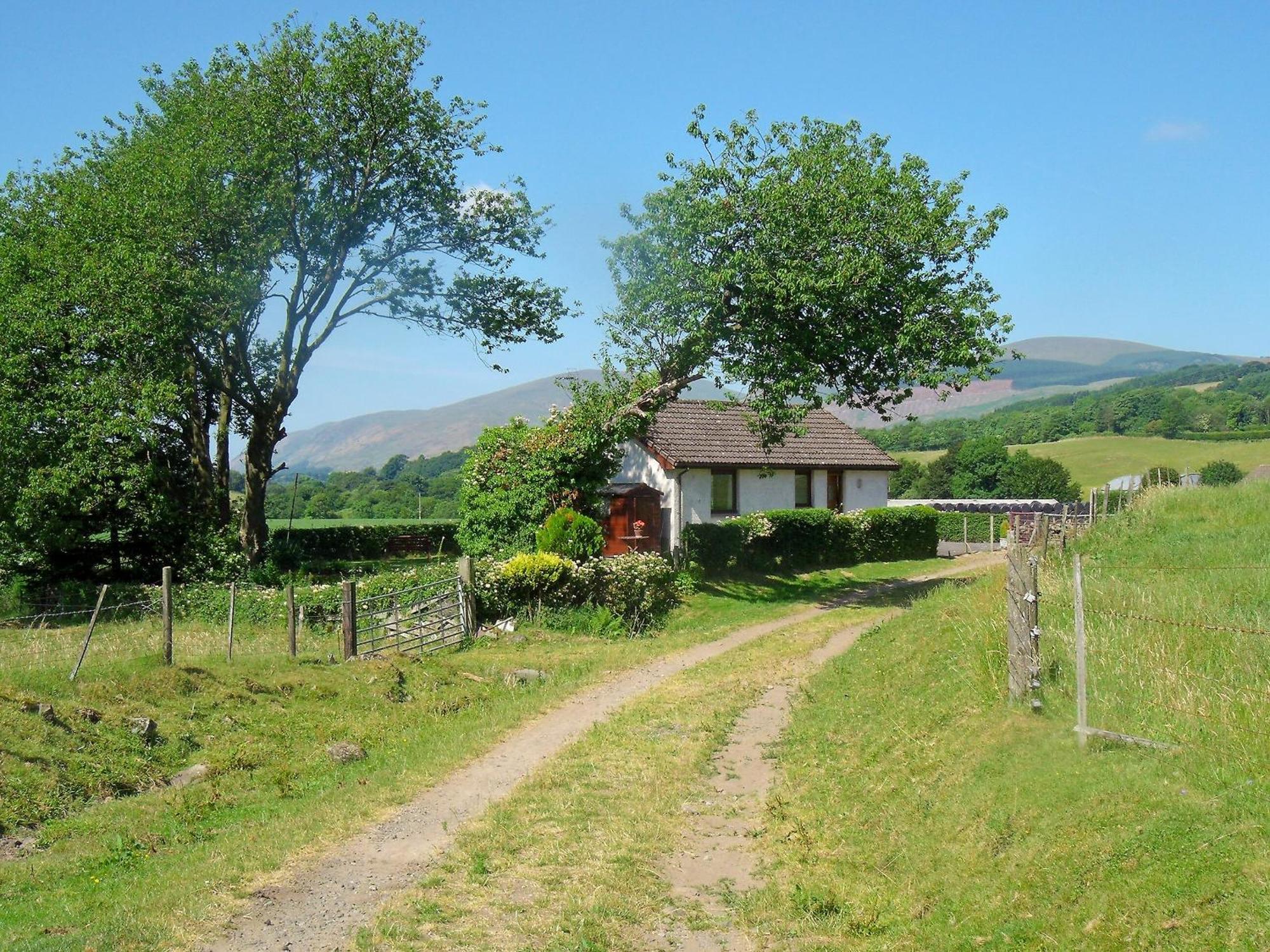 Gean Cottage Powmill エクステリア 写真